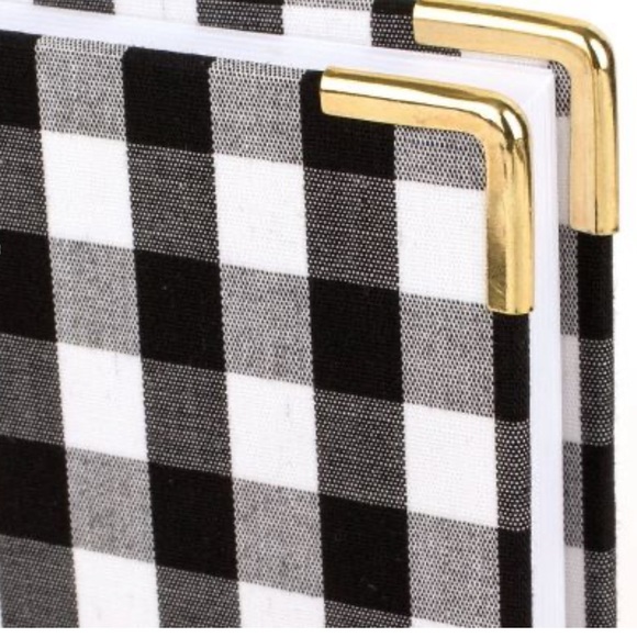 Sugar Paper Essentials 2023 planner - Picture 3 of 8